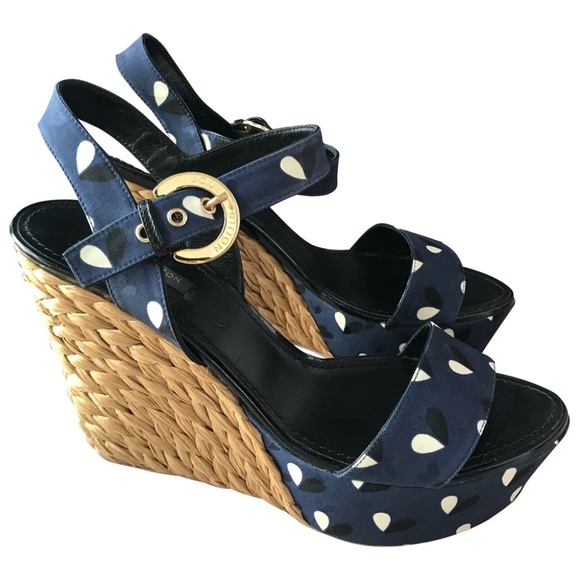 AUTHENTIC Louis Vuitton "Tuileries" sandals - Picture 1 of 16